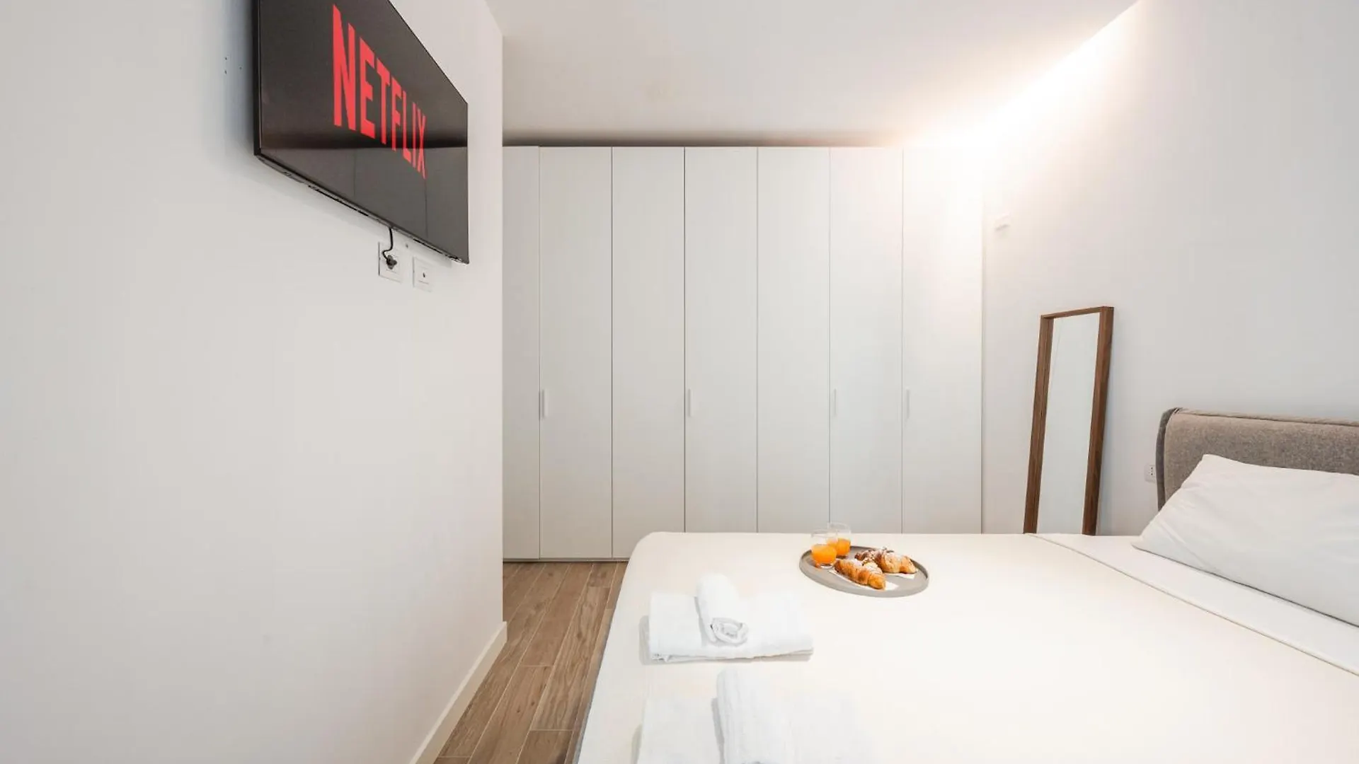Apartment Moderno Appartamento Con Terrazza & Palestra Milan