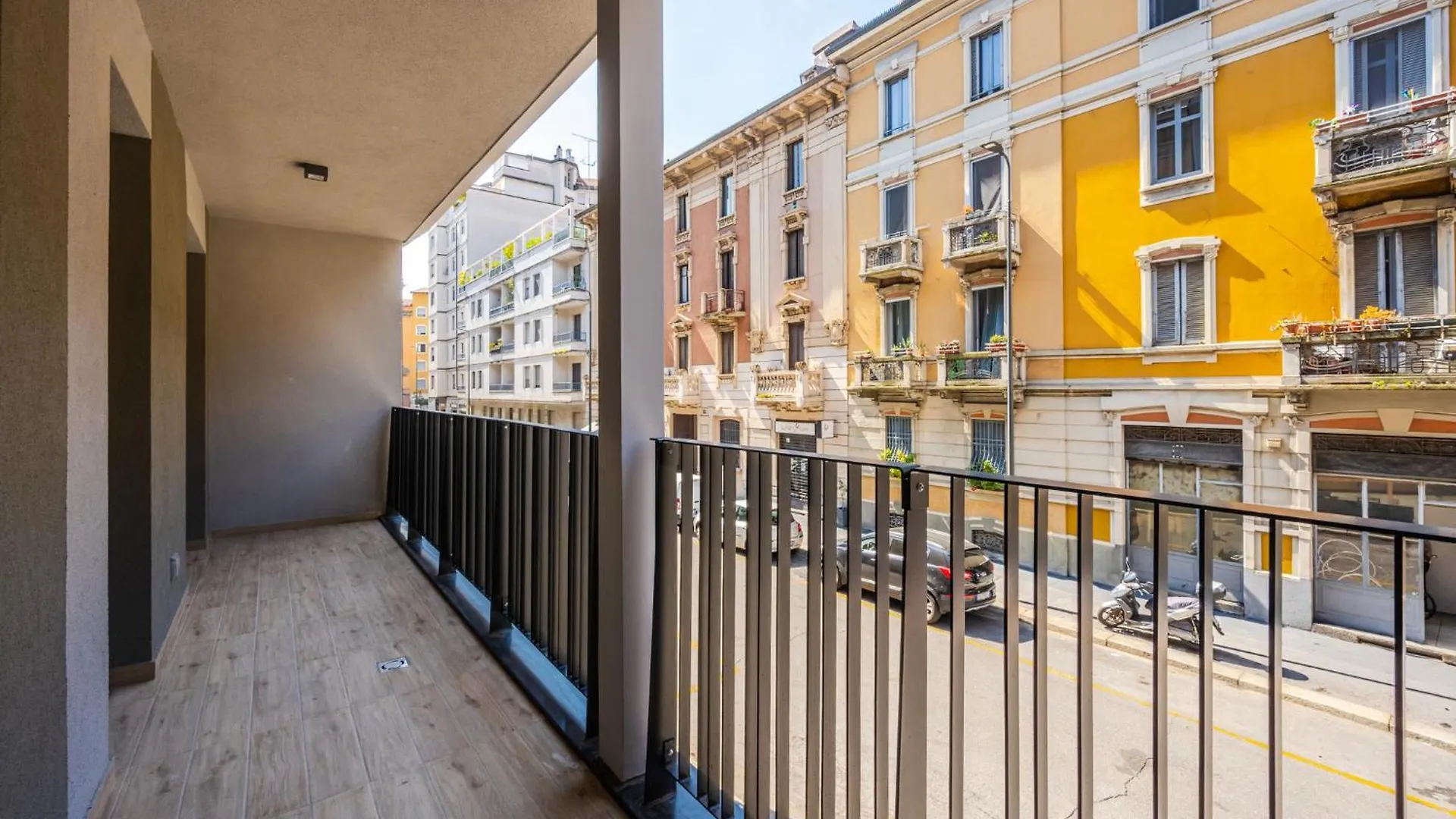 Daire Moderno Appartamento Con Terrazza & Palestra Milano İtalya